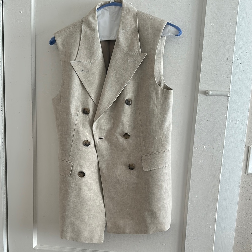 Banana Republic Beige Double-Breasted Sleeveless Blazer